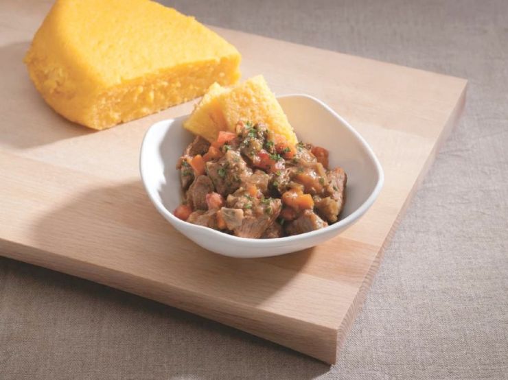 Guiso de Ternera con Champiñones Porcini y Polenta